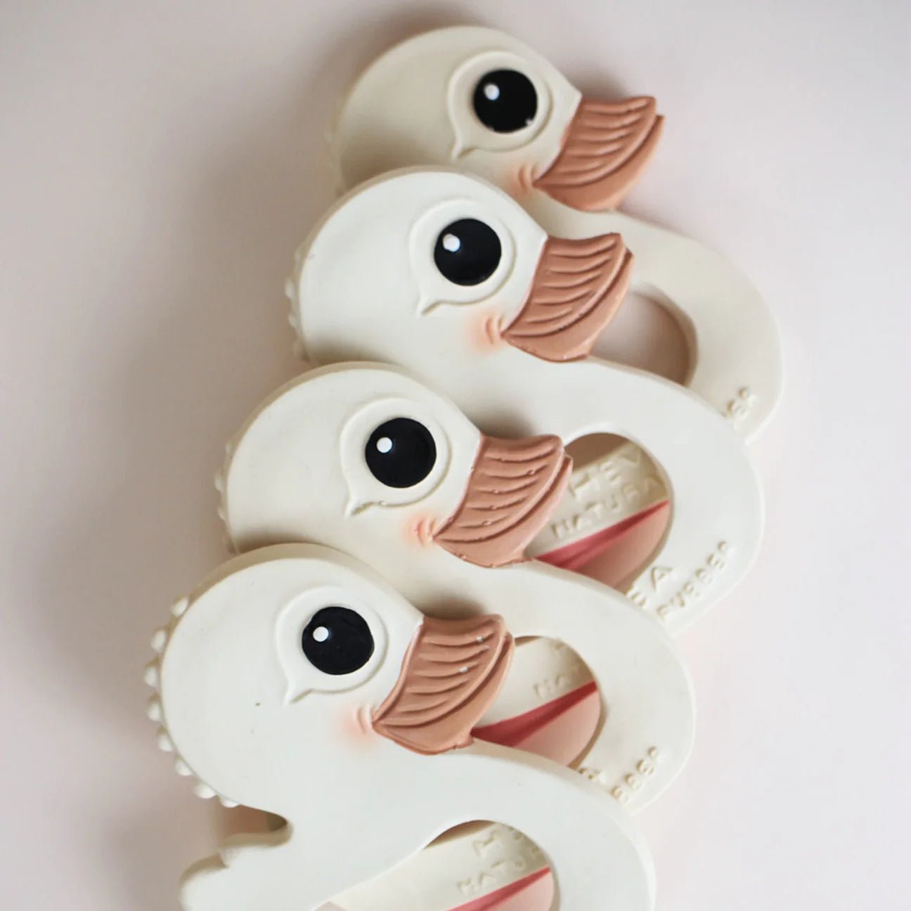 HEVEA KAWAN DUCK TEETHER IN NATURAL RUBBER- - Lille Univers