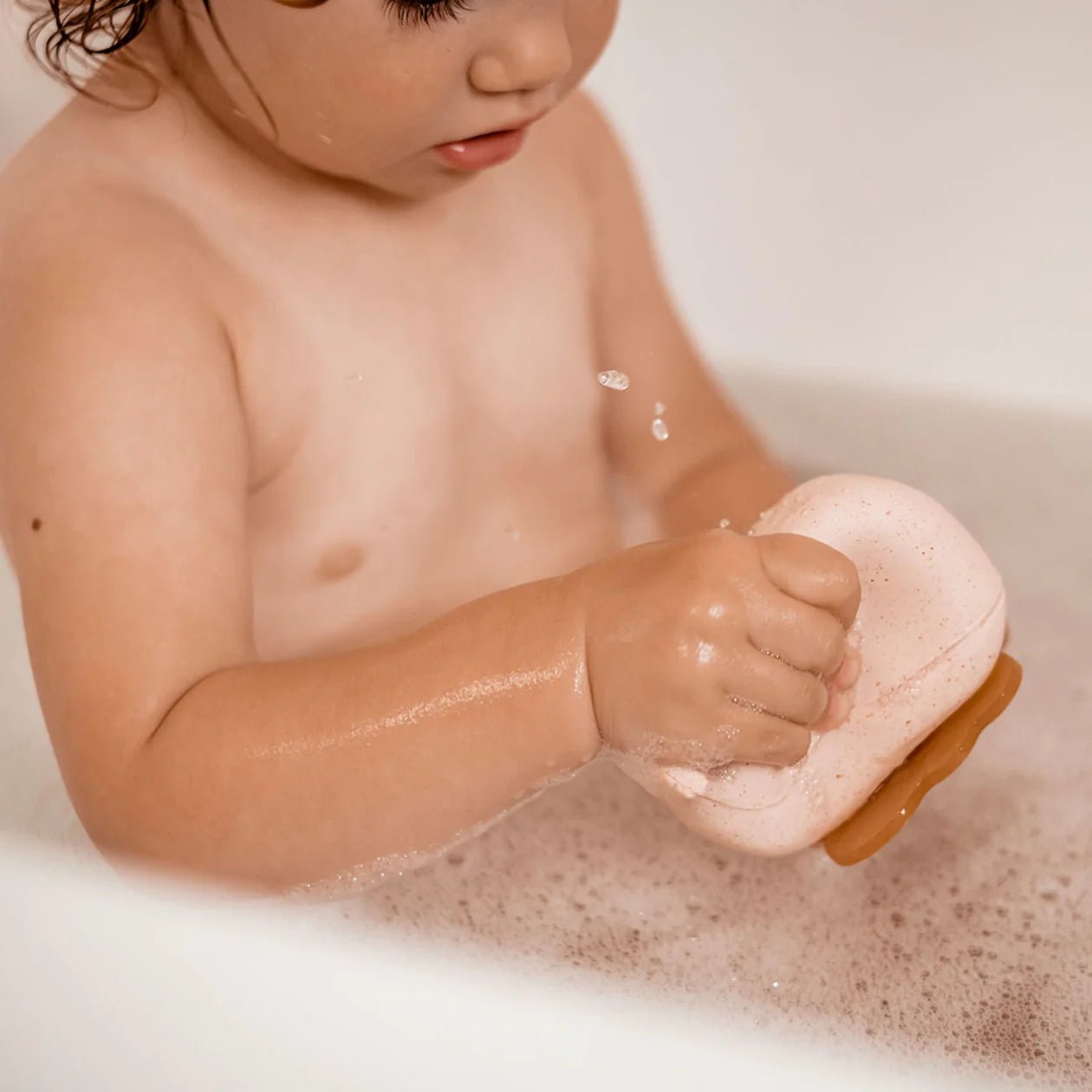 HEVEA SQUEEZE'N'SPLASH WHALE & TURTLE BATH TOYS GIFT SET-Whale&turtle giftset - Lille Univers