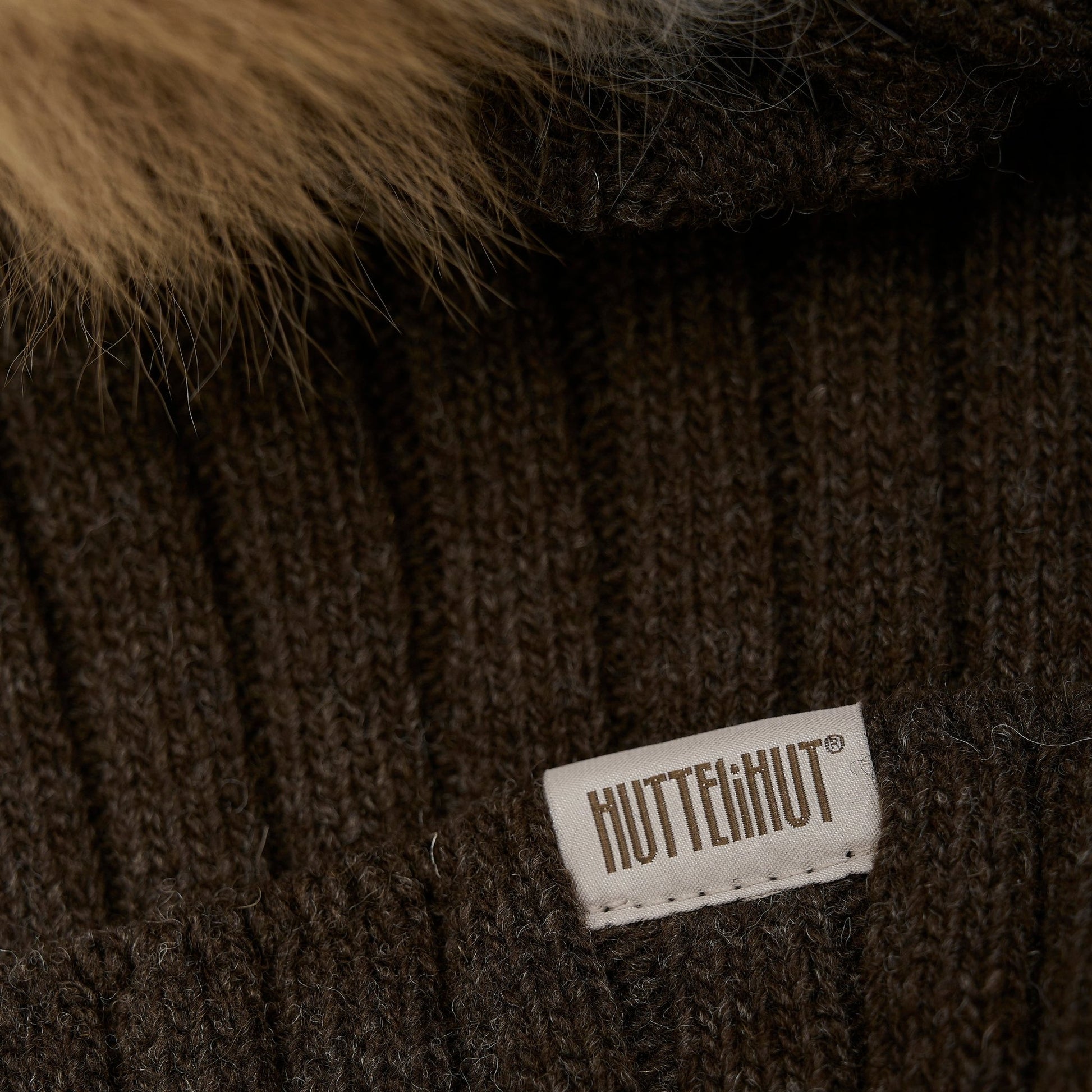 HUTTEliHUT - Hat Knit W. Alpaca Pompom - 460218 - Lille Univers